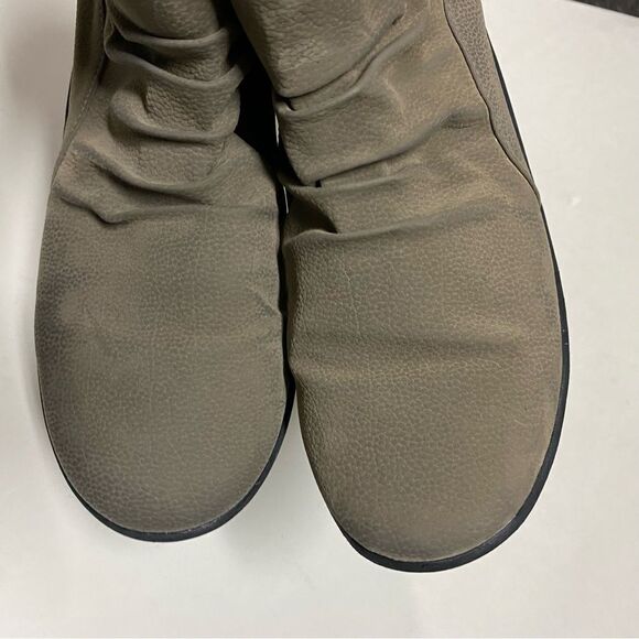 CLARKS CloudSteppers Sillian Ankle tan round toe flat zip up comfort boots 9 - Picture 10 of 13